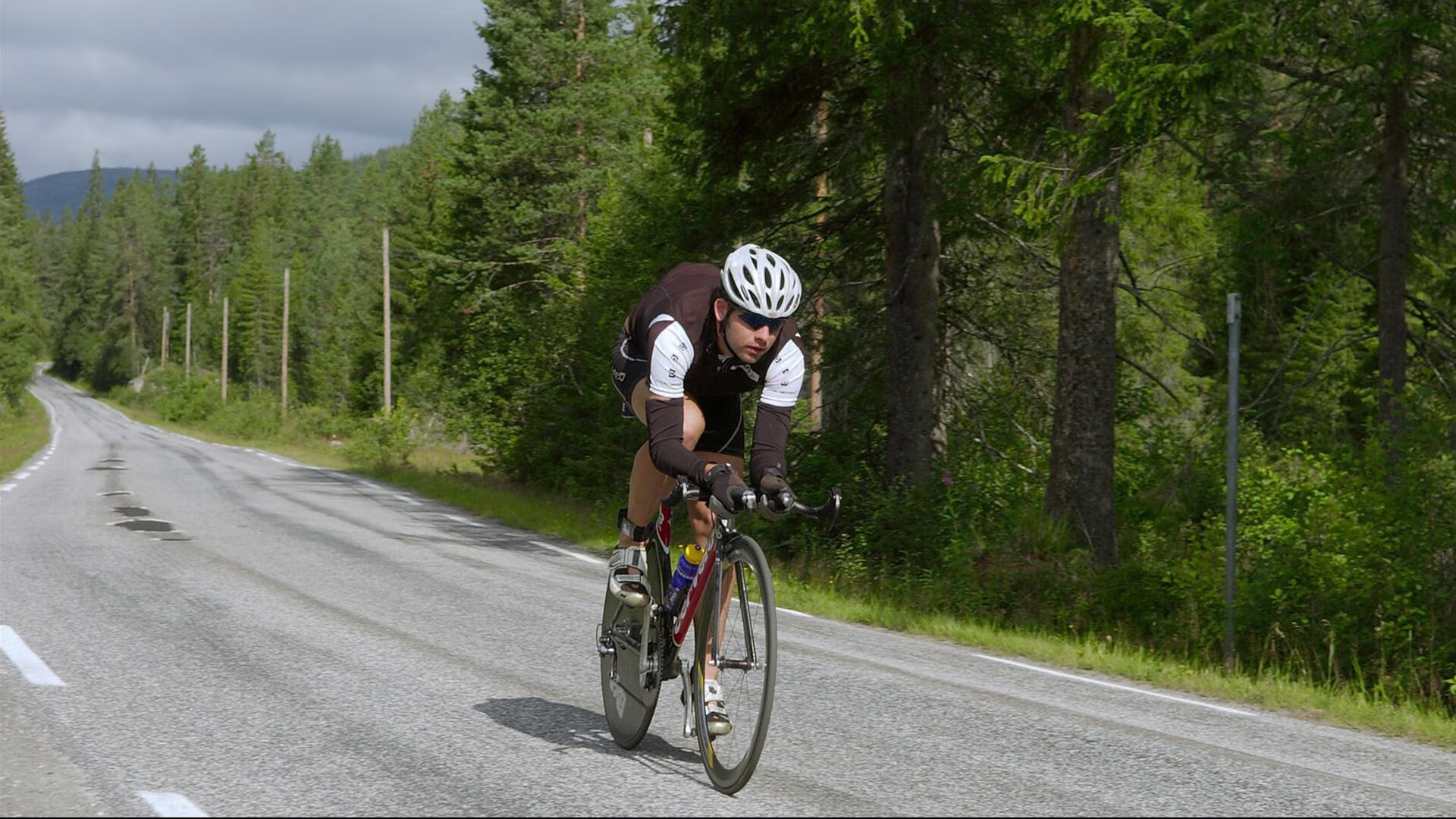 德甲青训营中引入压力恢复评分系统评估比赛应激反应